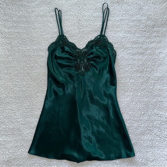 Gold Label Victoria’s Secret vintage emerald green lace satin slip nightgown P - Picture 10 of 10